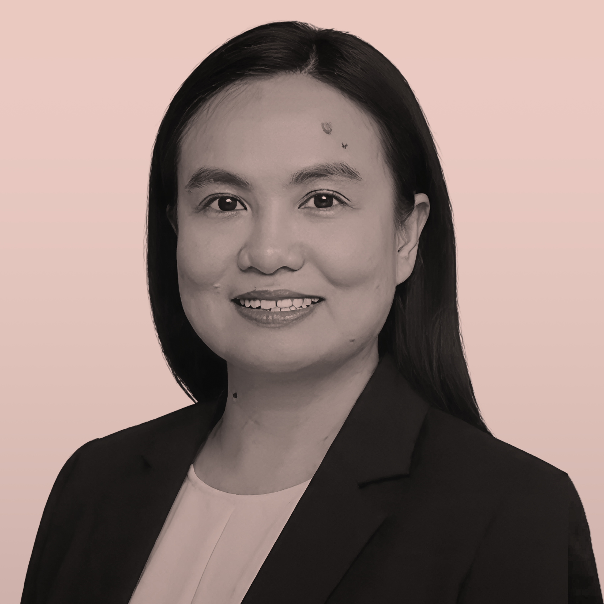 Employee=Zelle C., Color=Brass